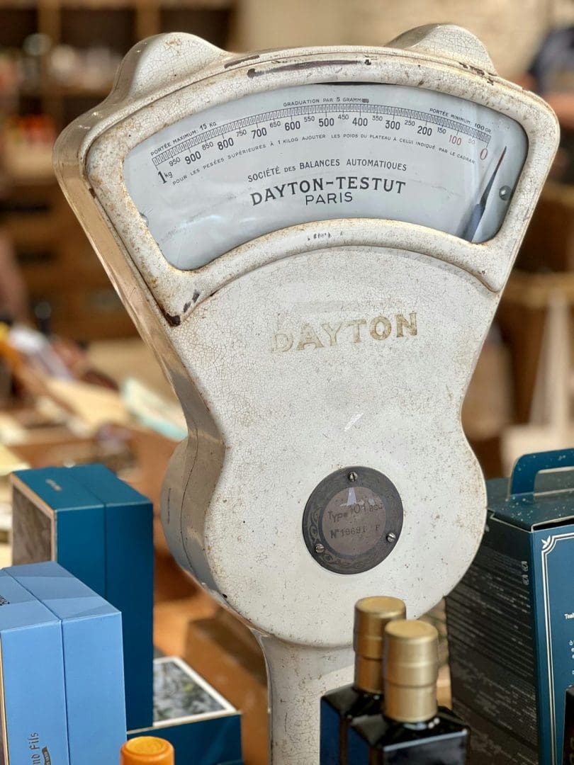 Vintage Dayton Waage mit Messskala